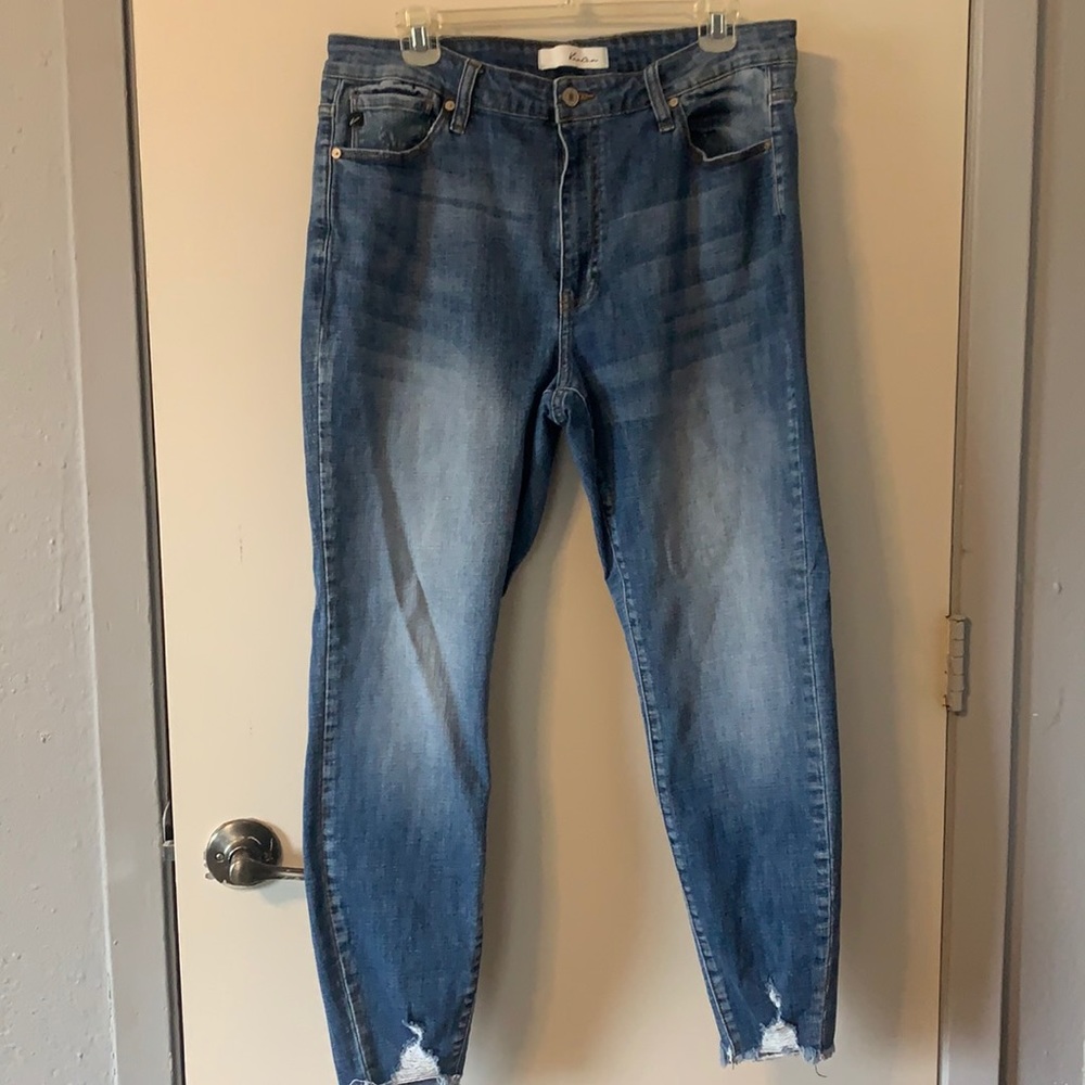 Kancan Hi-Rise ripped hem skinny jeans XL